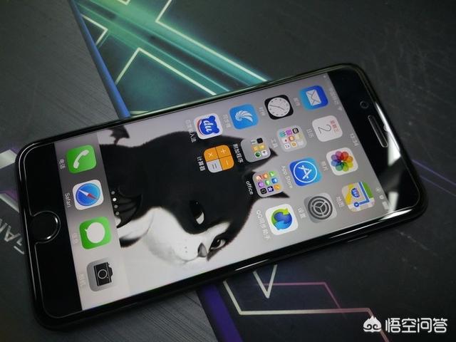 现在买iphone7 plus大概能用多少年？如何评价这款手机？-图片1